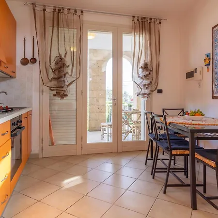 Lucrezia - Relax, Piscina, Barbeque E Wi-fi Tatil Evi Nardò