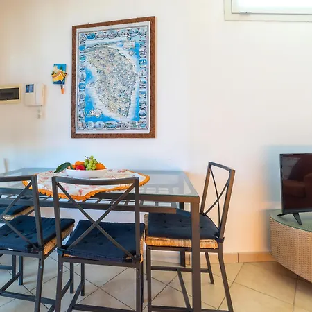 Lucrezia - Relax, Piscina, Barbeque E Wi-fi 度假居 *